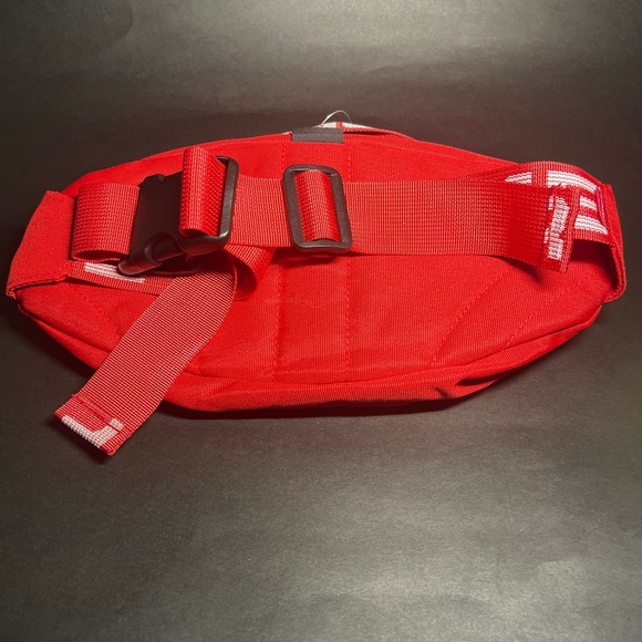 Supreme Waist Bag Fanny Pack SS18 - Picture 2 of 4